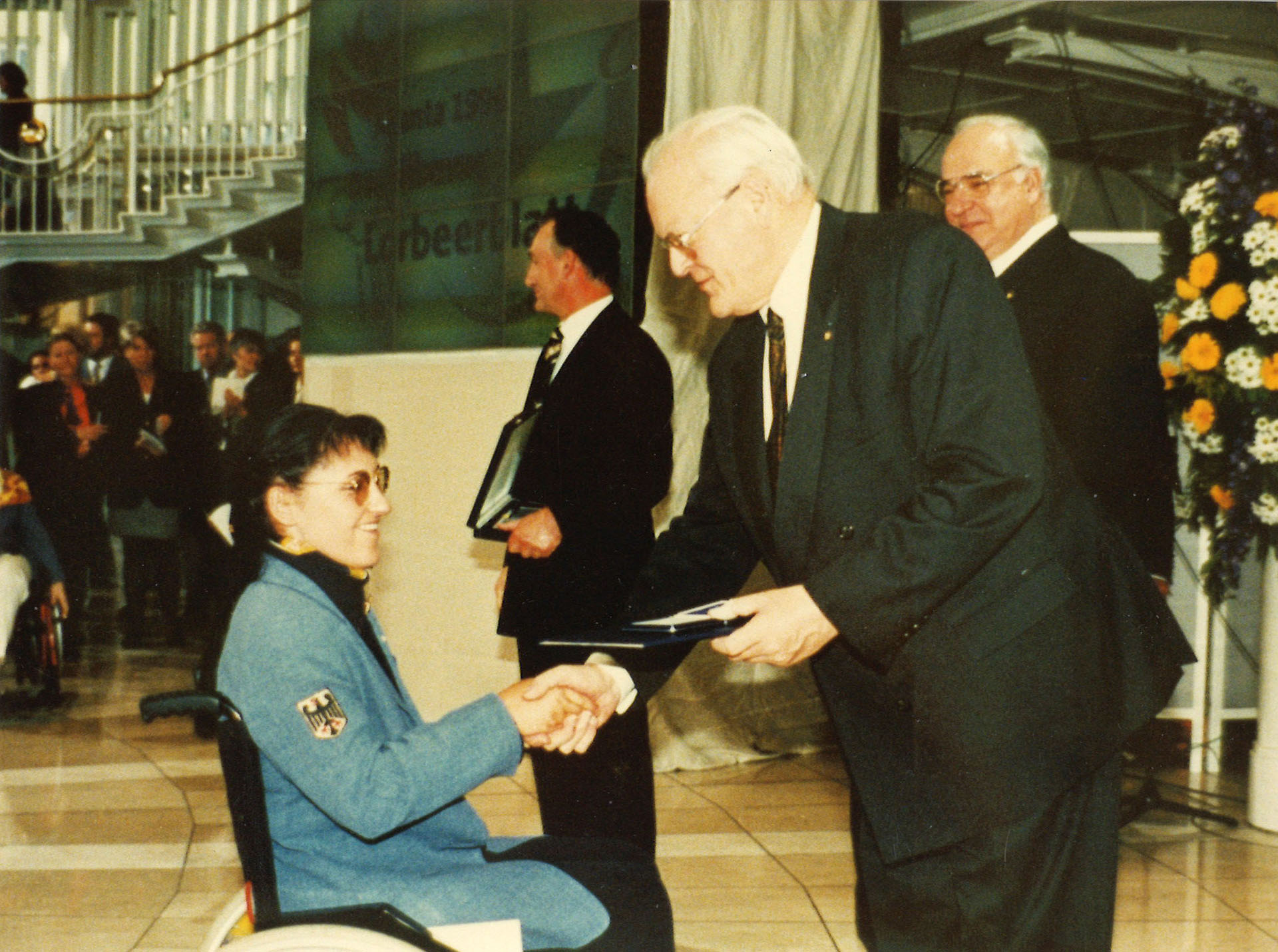 Verleihung des Silbernen Lorbeerblattes durch Bundespräsident Roman Herzog (26. November 1996). Foto: privat